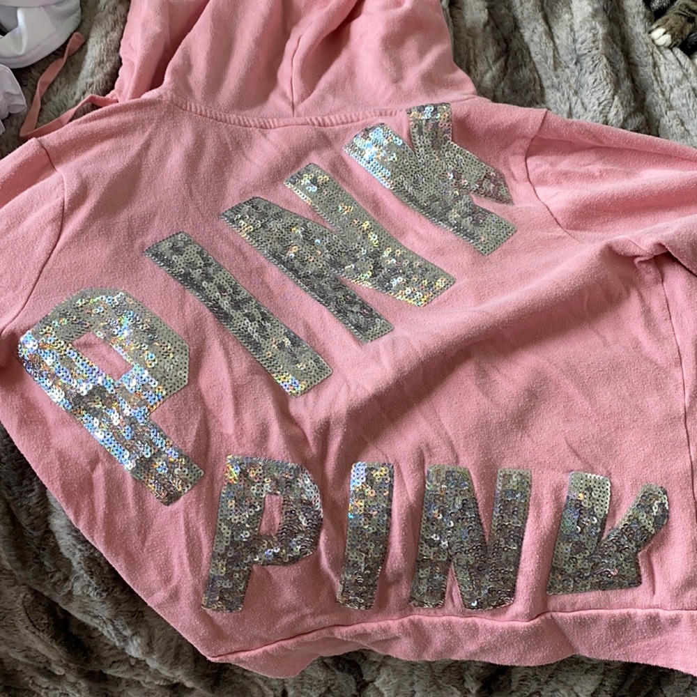 pink victoria’s secret sweatshirt